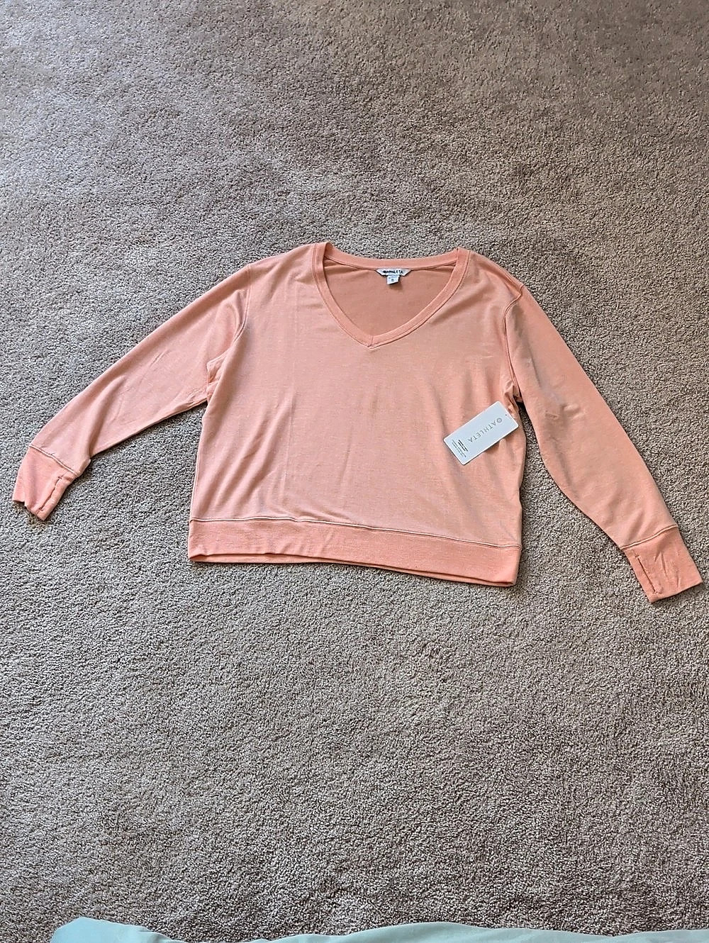 NWT - Athleta V-Neck Sweatshirt XL